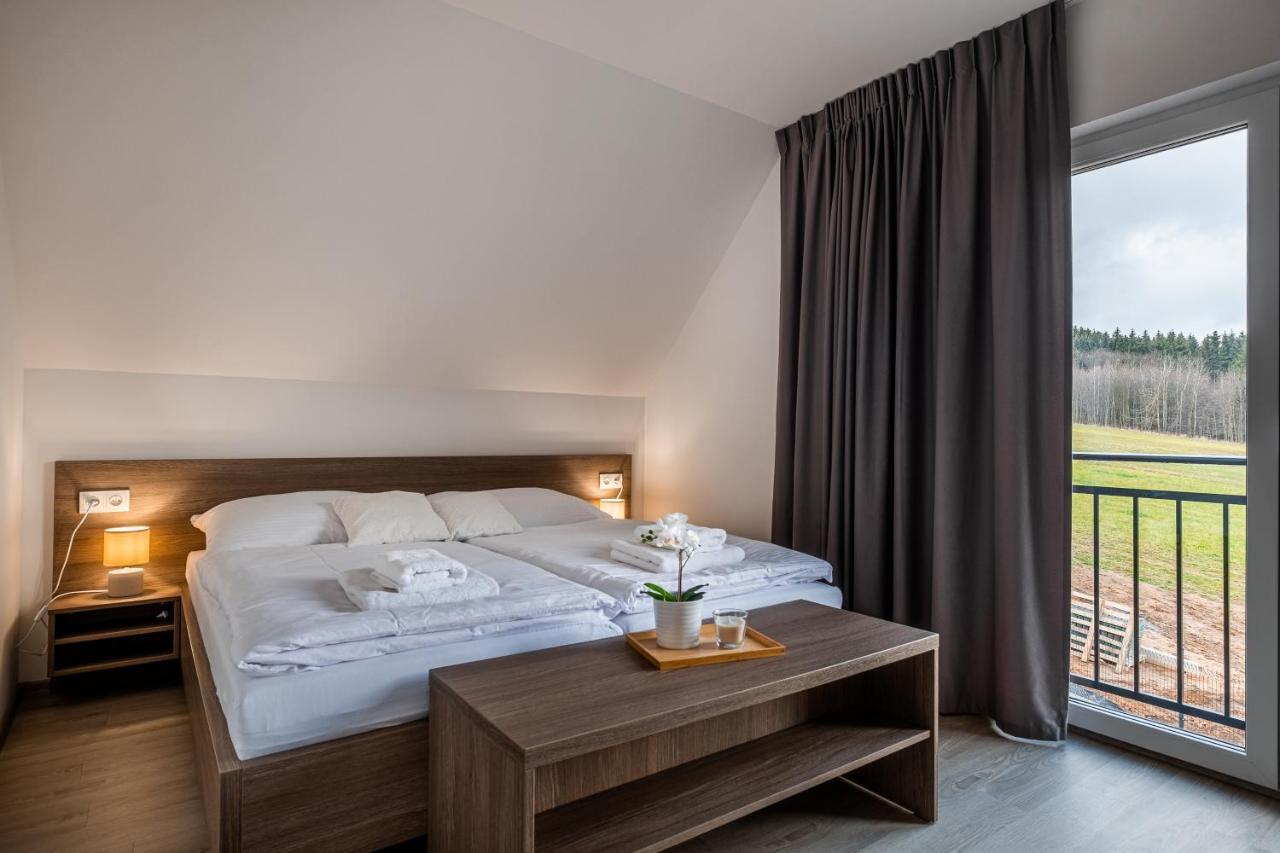 Apartmany Zabukem Mlynicky Dvur エクステリア 写真