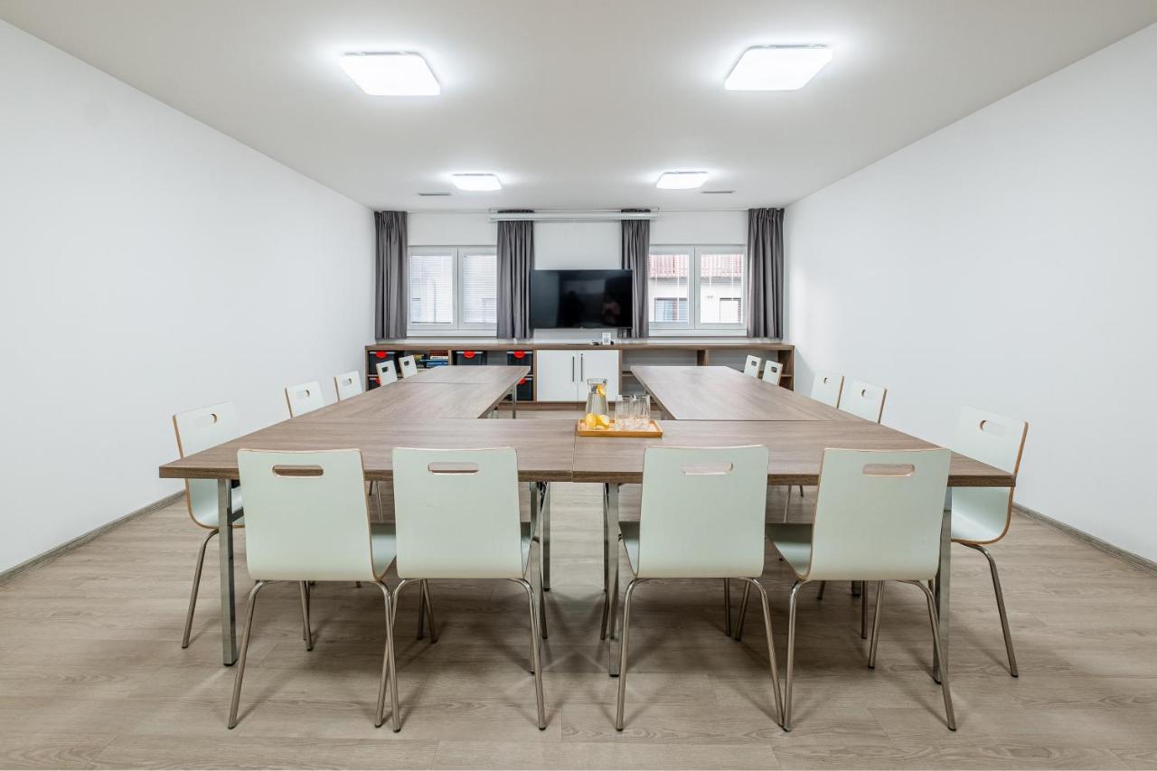 Apartmany Zabukem Mlynicky Dvur エクステリア 写真