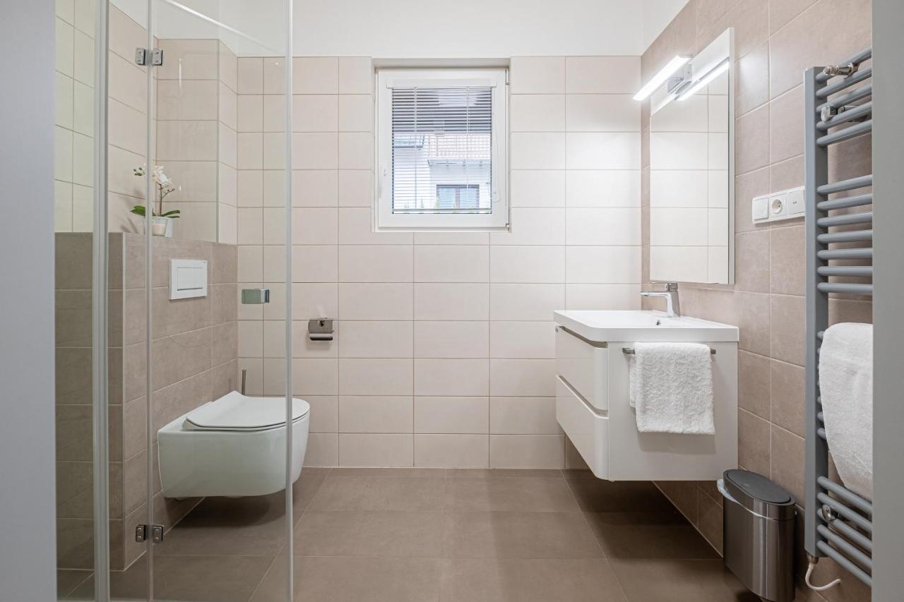 Apartmany Zabukem Mlynicky Dvur エクステリア 写真