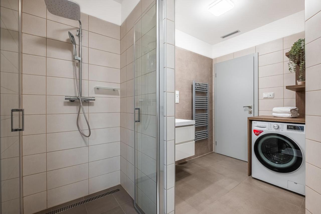 Apartmany Zabukem Mlynicky Dvur エクステリア 写真